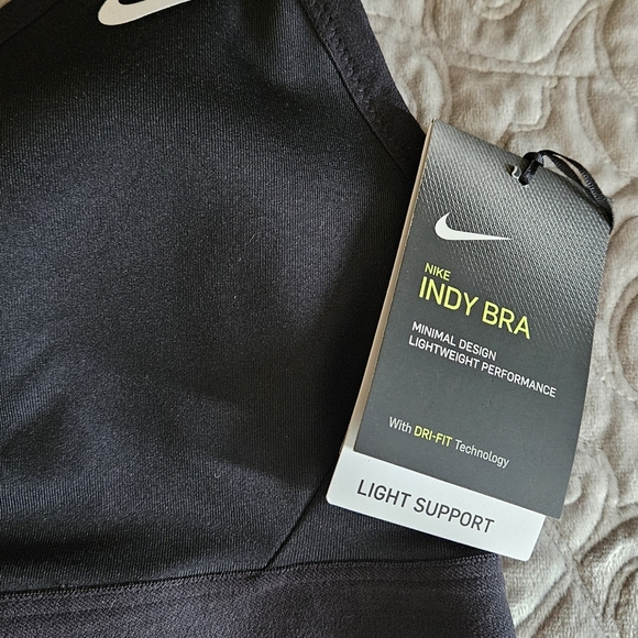 BNWT NIKE INDY SPORTS BRAS - Picture 3 of 6
